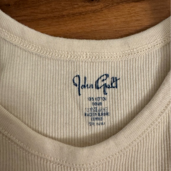 Brandy Melville Tank Top - Picture 2 of 2